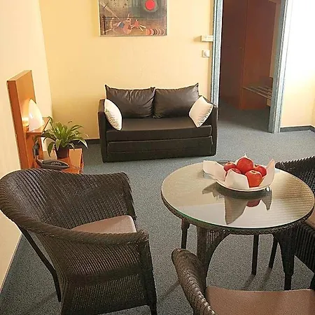 Hotel Transmar Travel Bindlach