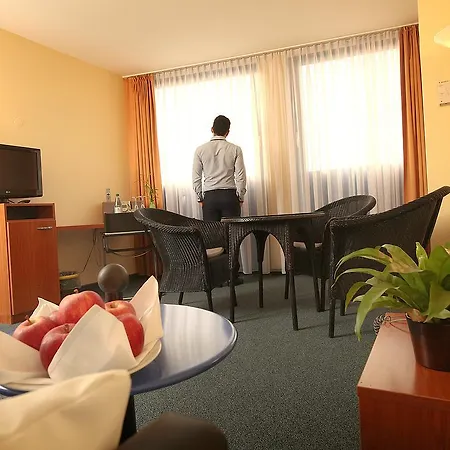 Hotel Transmar Travel Bindlach